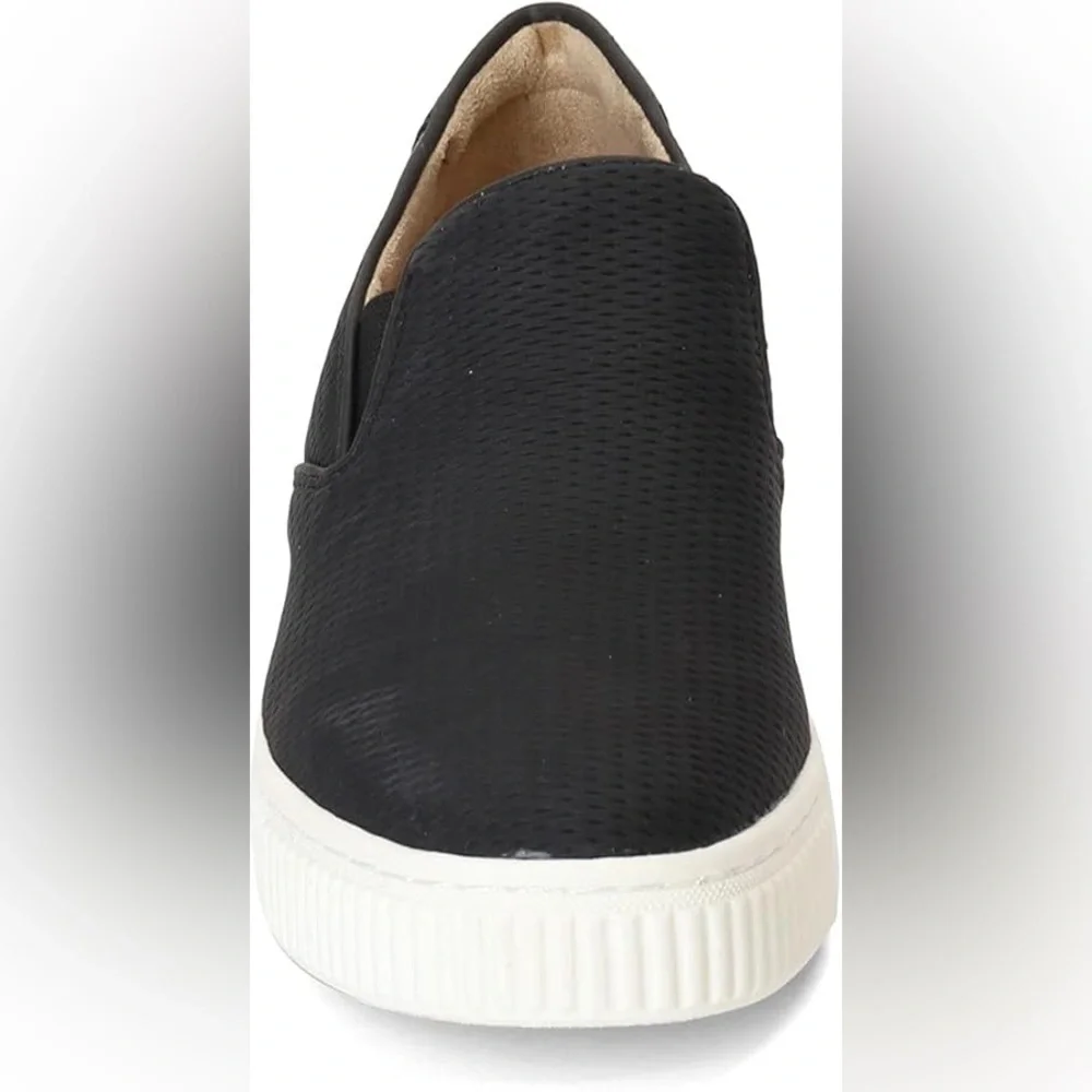 🖤🖤 Naturalizer Women Tia Platform Slip On Fashion Sneaker Size 8M